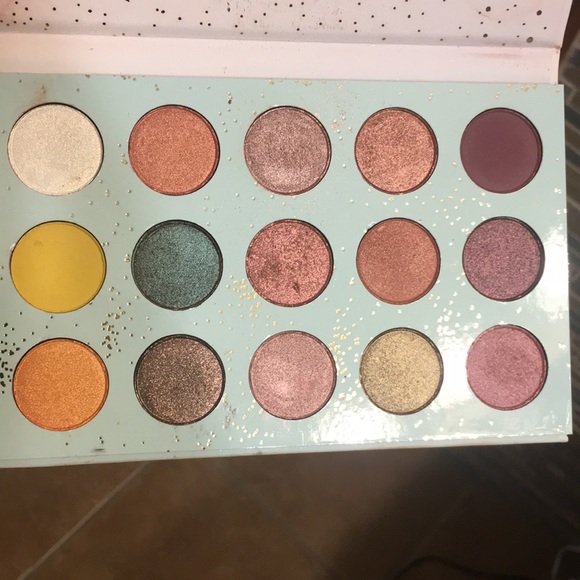 Colourpop eyeshadow palette!! - Picture 3 of 6